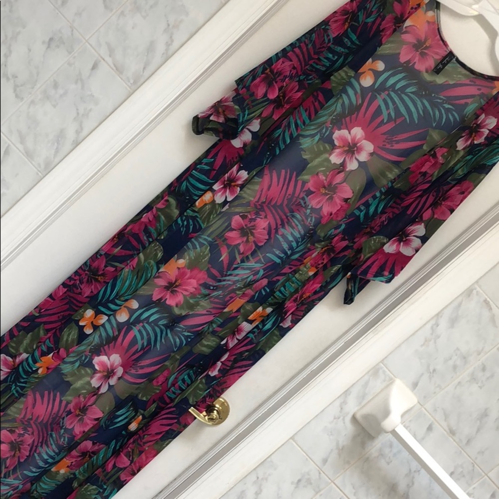 SEXY & FLIRTY 2 piece SWIM SET - Picture 4 of 8
